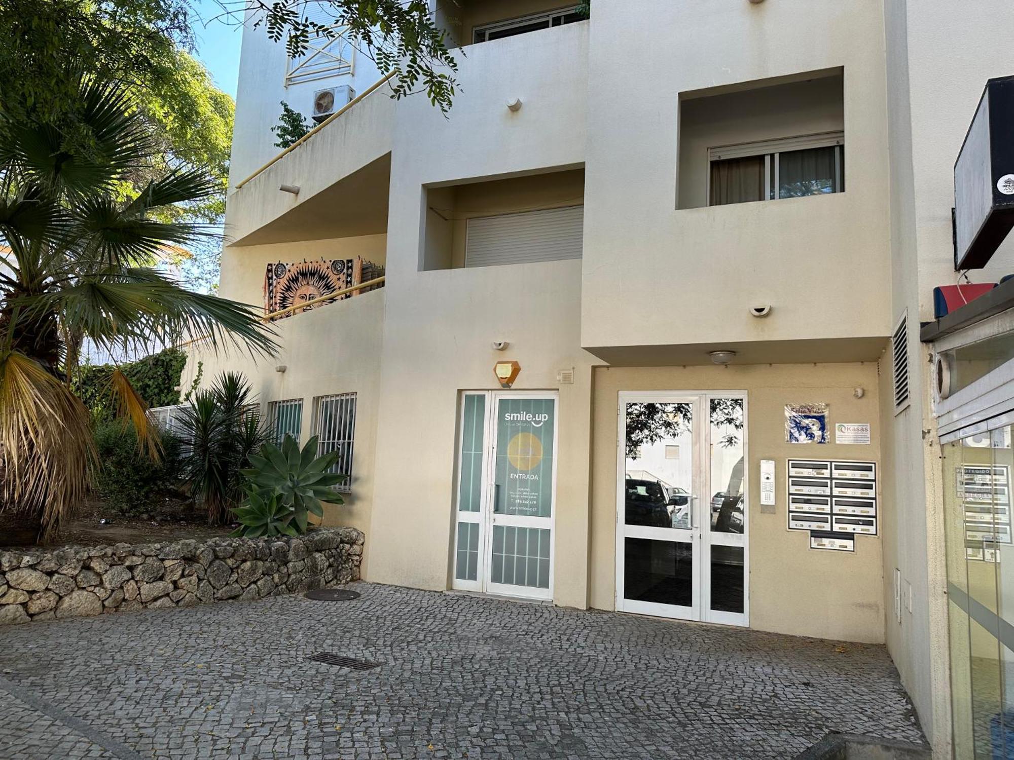 Bellavista Modern Comfort, 3 Balcony, Family Apartment With Wi-Fi البوفيرا المظهر الخارجي الصورة
